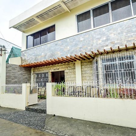Kalibo Hotel Екстер'єр фото