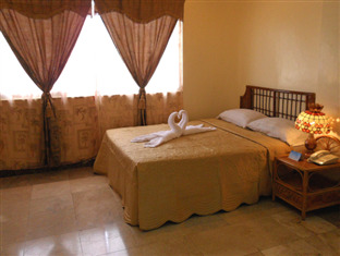 Kalibo Hotel Екстер'єр фото